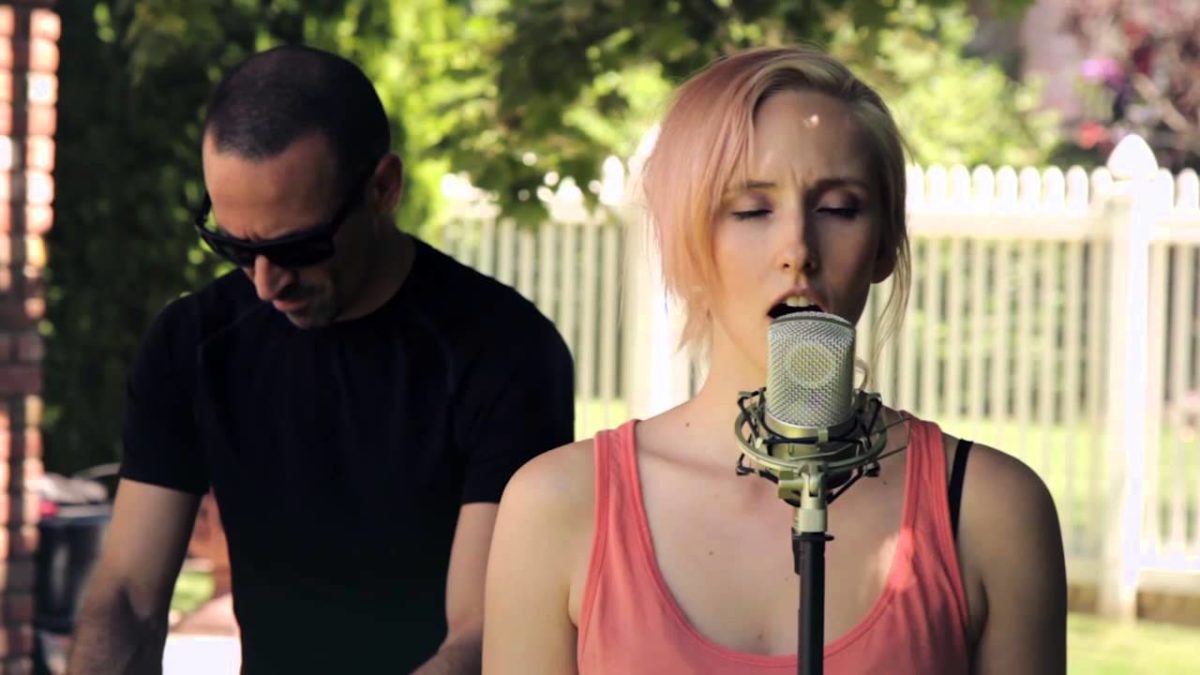Mother Mother - "Get Out The Way" - Live from The Paste Parlour