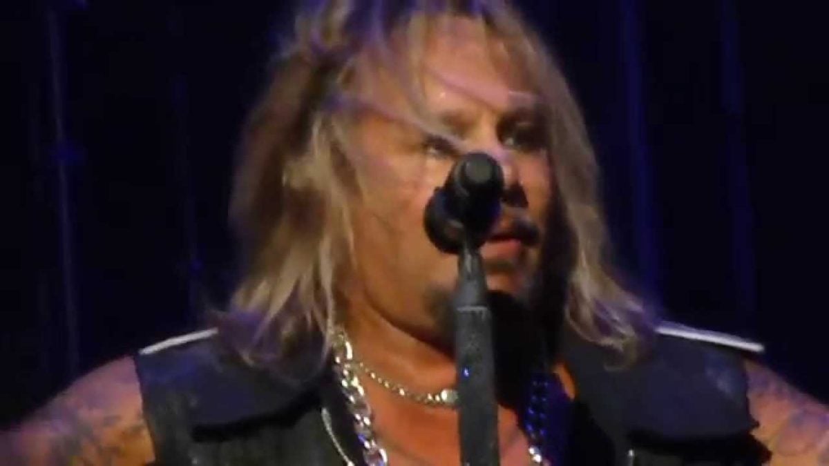 Motley Crue - Primal Scream (Wells Fargo Center) Philadelphia,Pa 8.14.15
