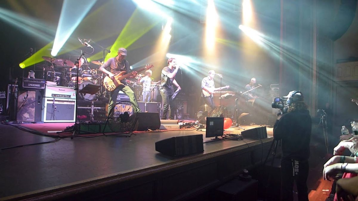 Umphrey's McGee - Nuthin' But A 'G' Thang - 5/3/14 -Stasik on lead vocals - UMBowl