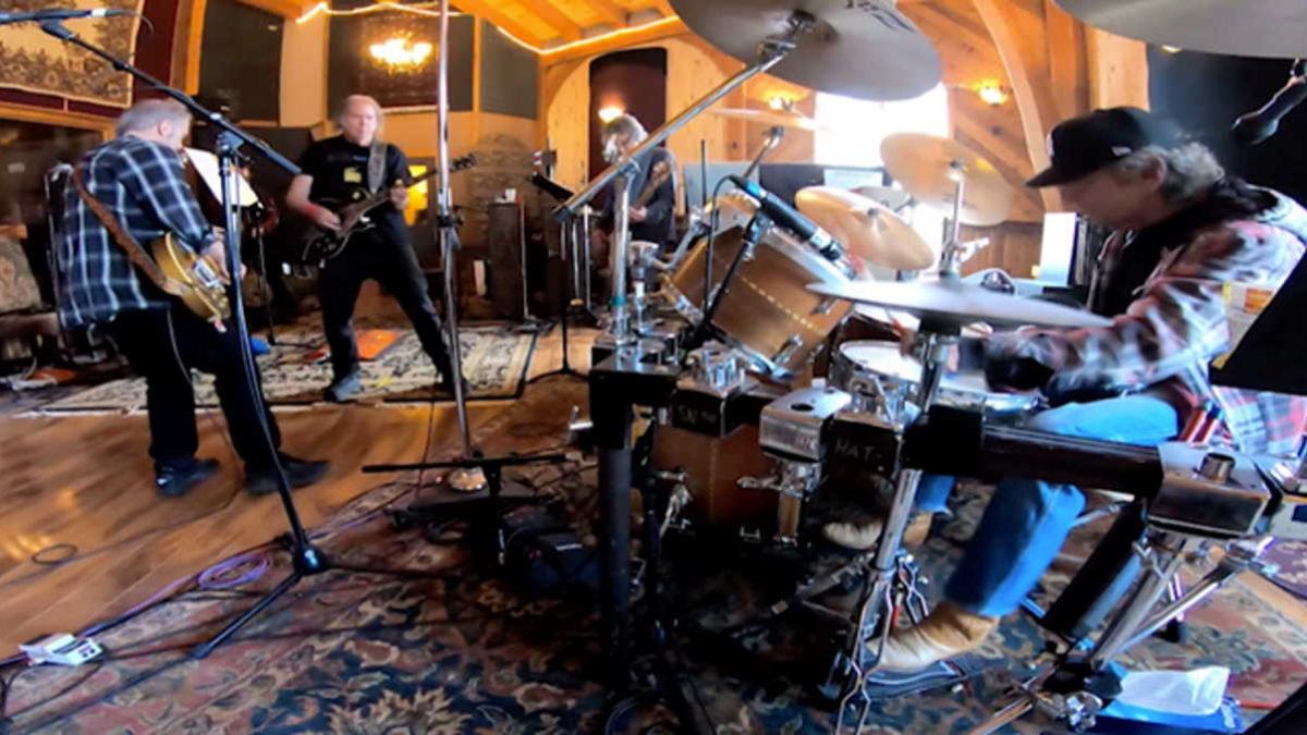 Neil Young Releases ‘Shut It Down 2020’ Video