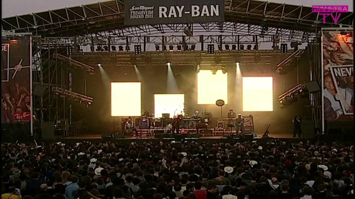 Einstürzende Neubaten "Die Befindlichkeit Des Landes" @ San Miguel Primavera Sound  2011