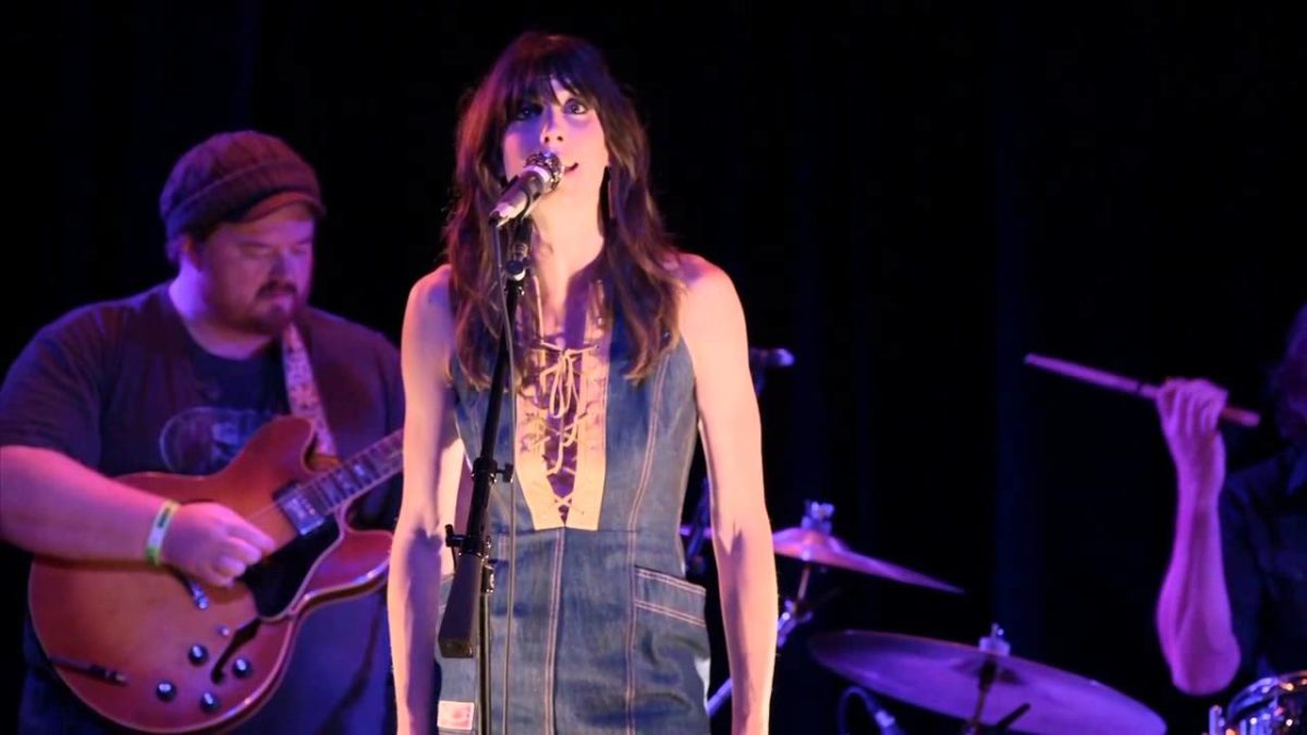 Nicki Bluhm & the Gramblers - Hey Stranger - 9/17/2013 - Lincoln Hall