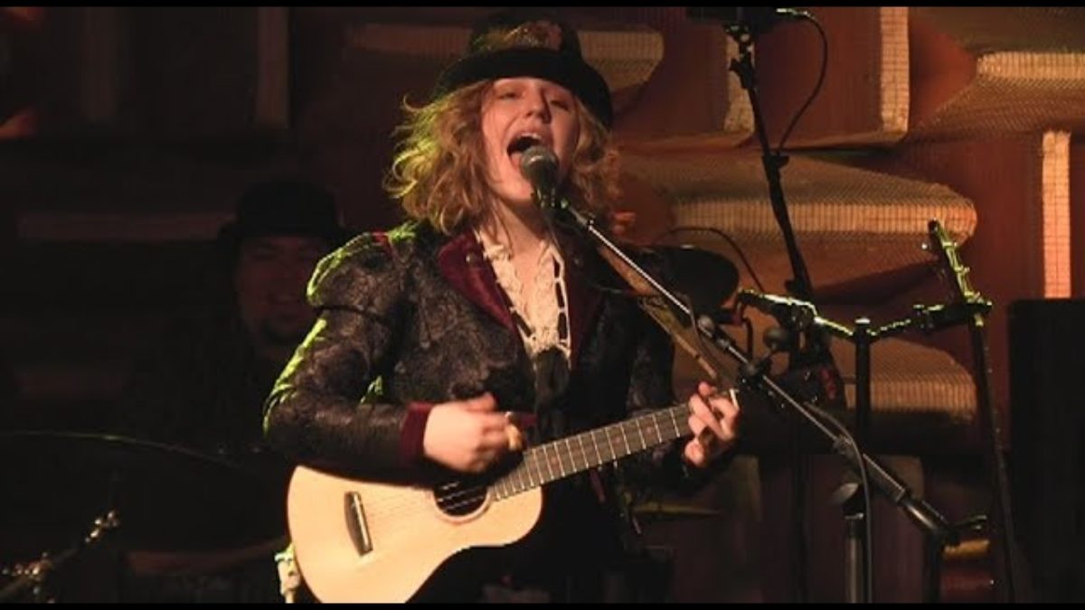 EmiSunshine and The Rain: "There's Got To Be More" Live 3/31/19 Indianapolis, IN