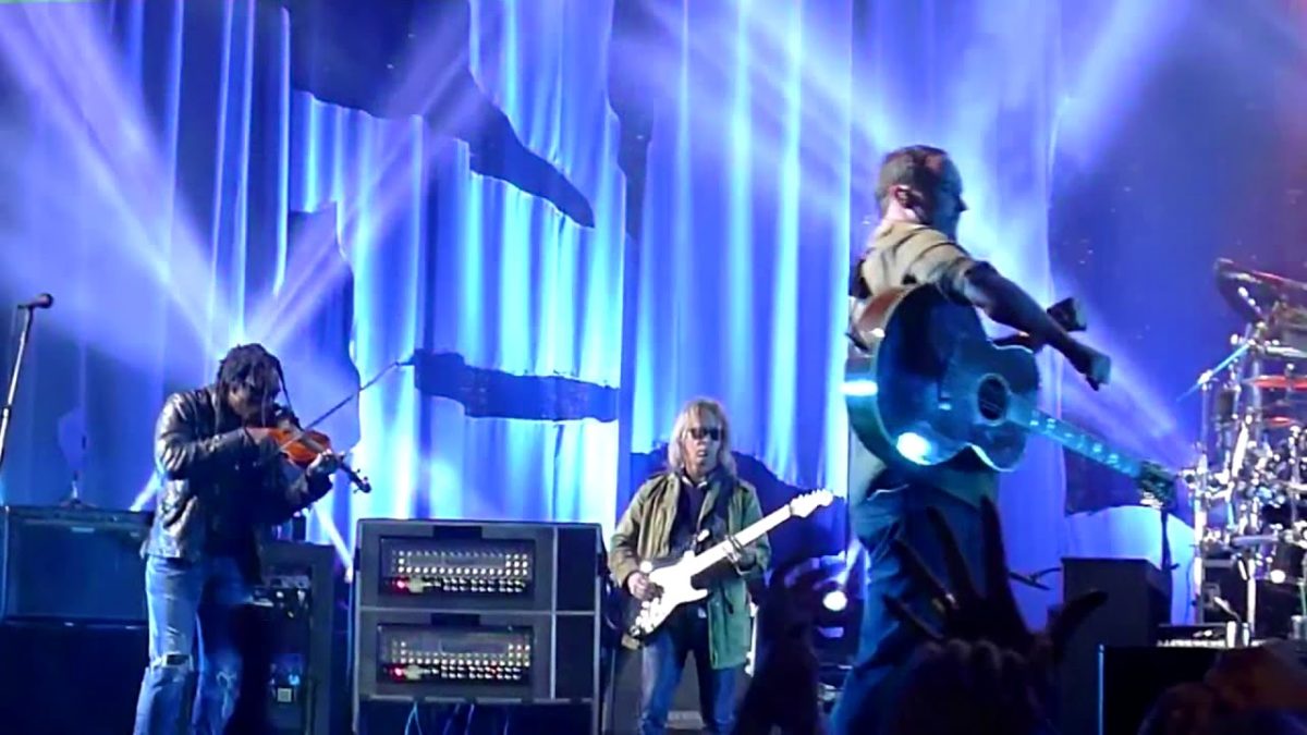 [Odds & Ends] - DMB - JTR - 6/7/2013 - Hartford - [Mutlicam/TaperAudio] -