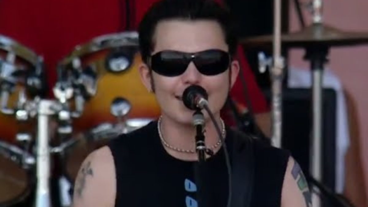 Oleander - I Walk Alone - 7/23/1999 - Woodstock 99 West Stage (Official)