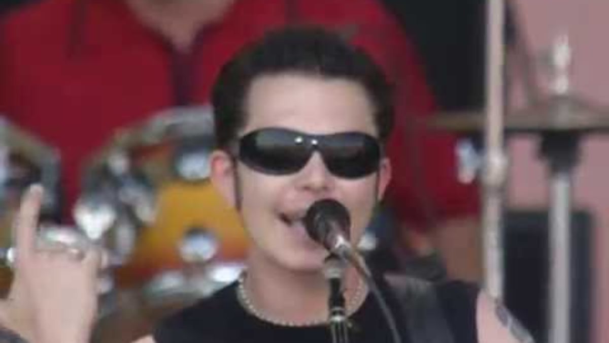 Oleander - Stupid - 7/23/1999 - Woodstock 99 West Stage (Official)