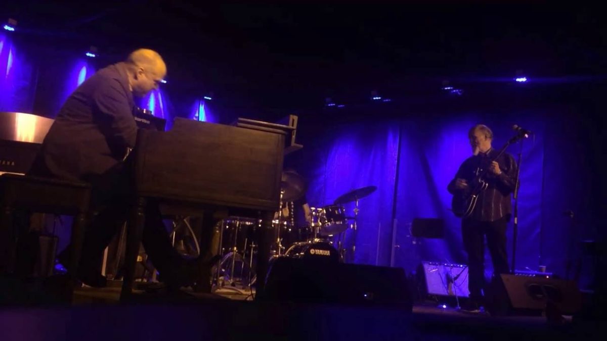 John Scofield's Country For Old Men - I'm So Lonesome I Could Cry [Hank Williams] 10/8/16 Cincinnati