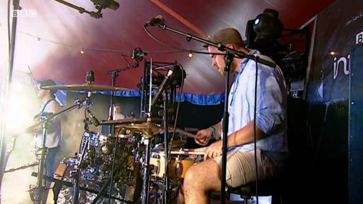Air Castles perform Falling To Pieces on the BBC Introducing Stage at Glastonbury 2011