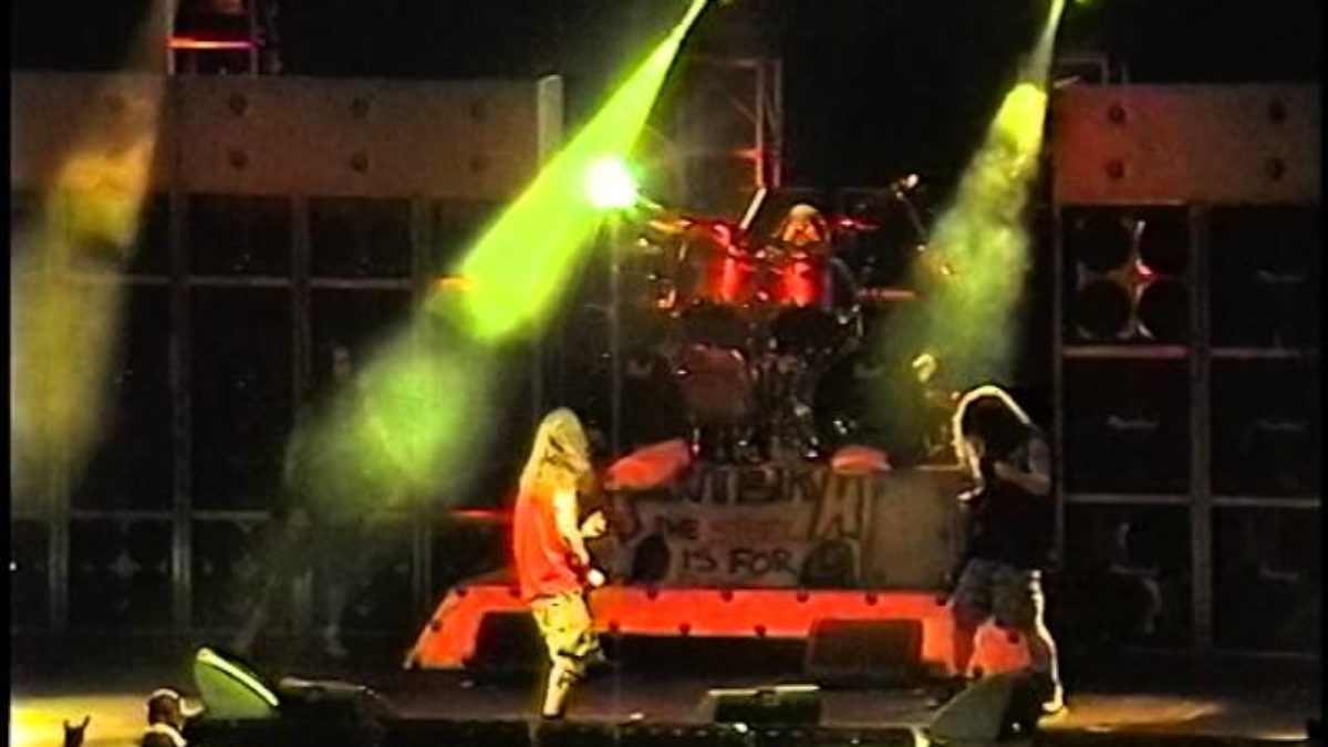 Pantera - (First Union Center) Philadelphia,Pa 3.11.01 (Complete Show)