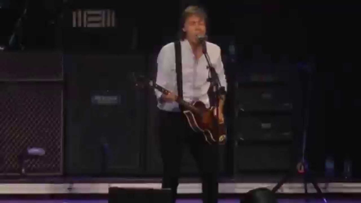 Paul McCartney - Helter Skelter (Philadelphia,Pa) 6.21.15