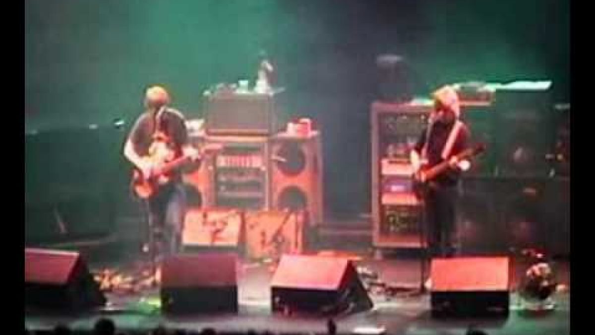 Phish - 04.05.98 - Possum