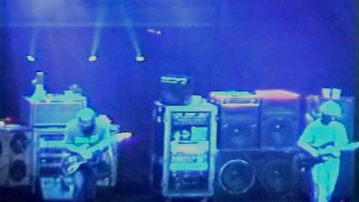 Phish - 12.06.97 - Jam (Tweezer) - Part I