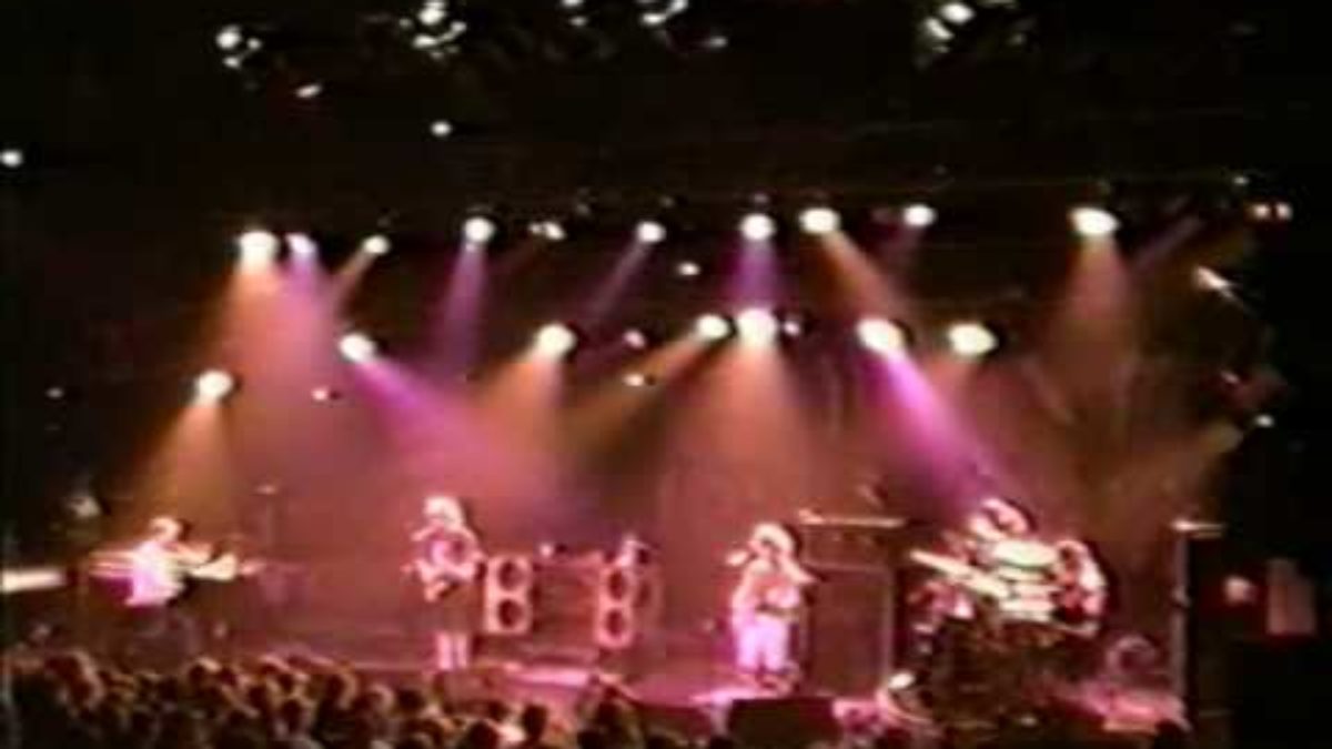 Phish - All Things Reconsidered- 8 - 11 - 1993 - Remastered Audio