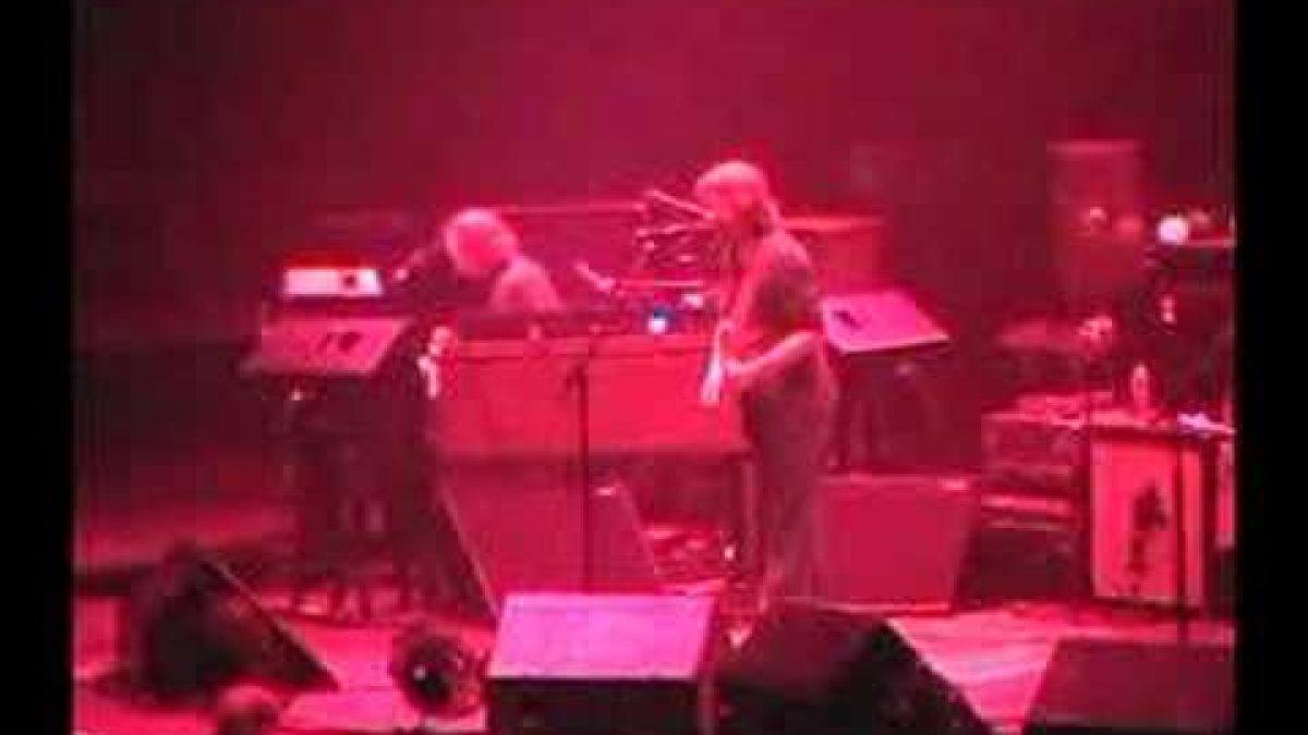 Phish - Boogie On Reggae Woman