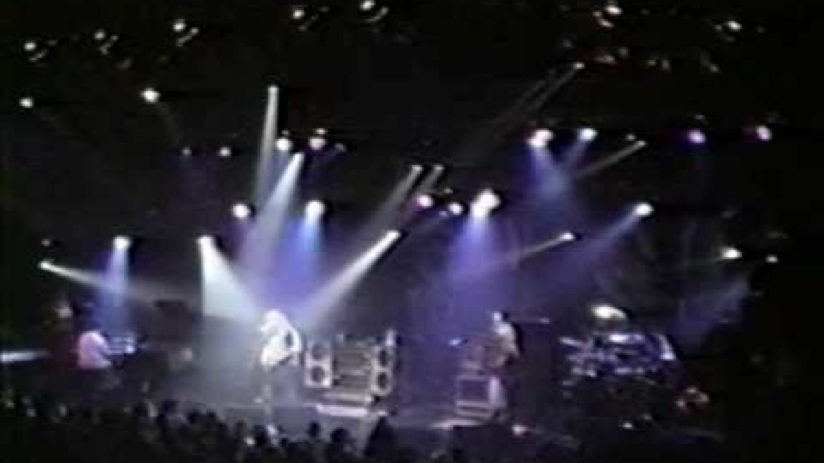 Phish - Esther - 8 - 13 - 1993 - Remastered Audio