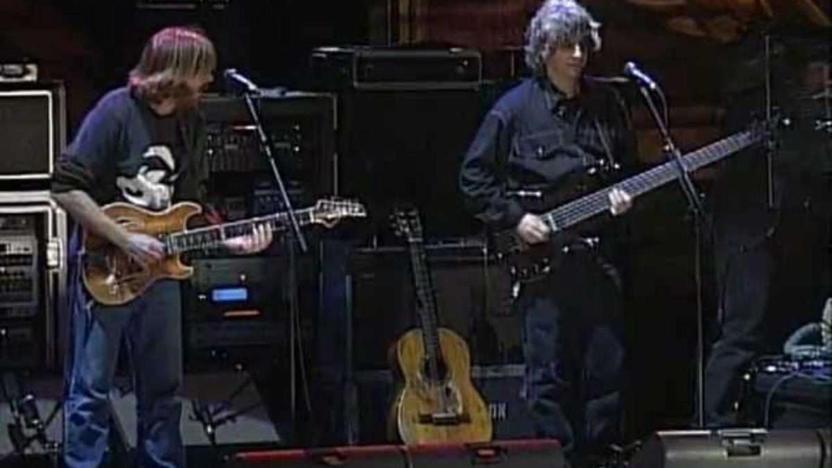 Phish - Runaway Jim (Live at Farm Aid 1998)