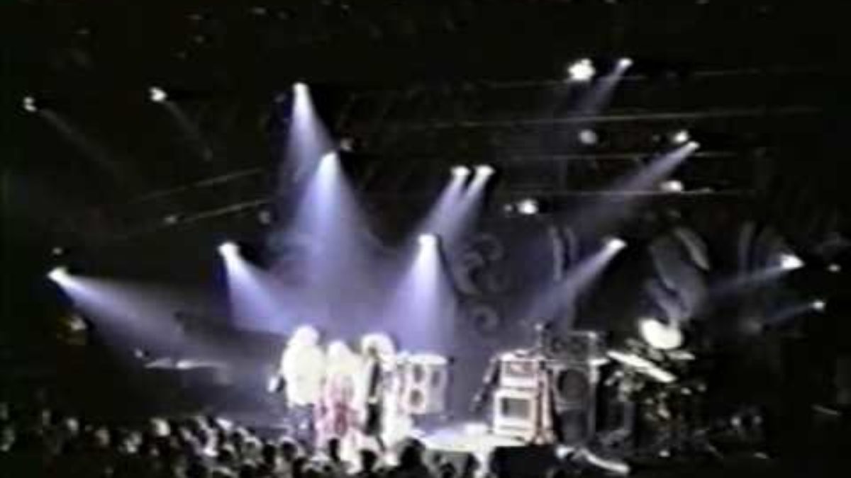 Phish Sweet Adeline - 8 - 13 - 1993 - Remastered Audio