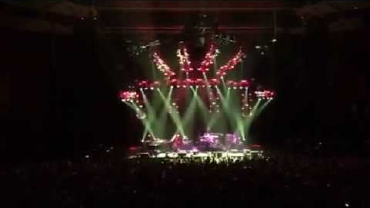 Phish - "We are the Champions" - celebrating the SF Giants
