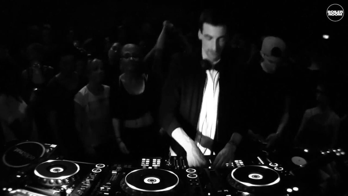 PLAYdifferently: Chambray Boiler Room Berlin DJ Set
