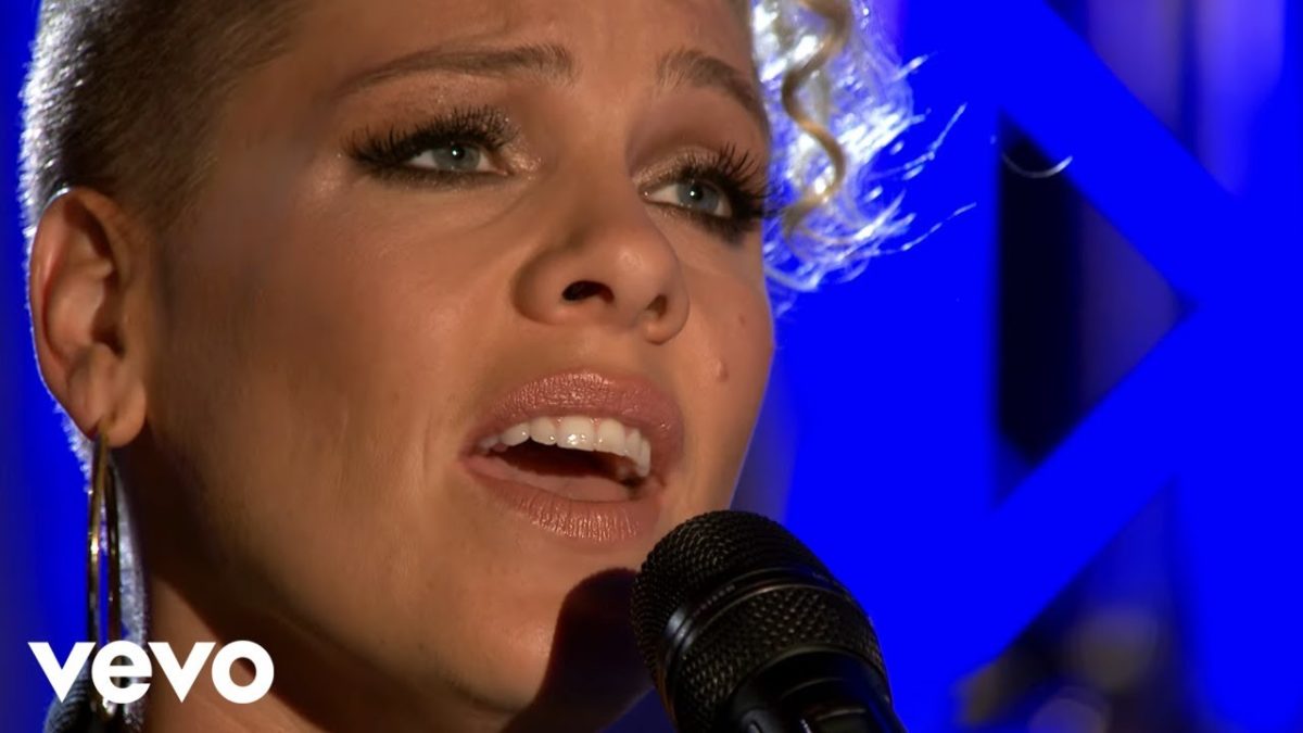P!nk - Stay With Me (Sam Smith cover) in the Live Lounge