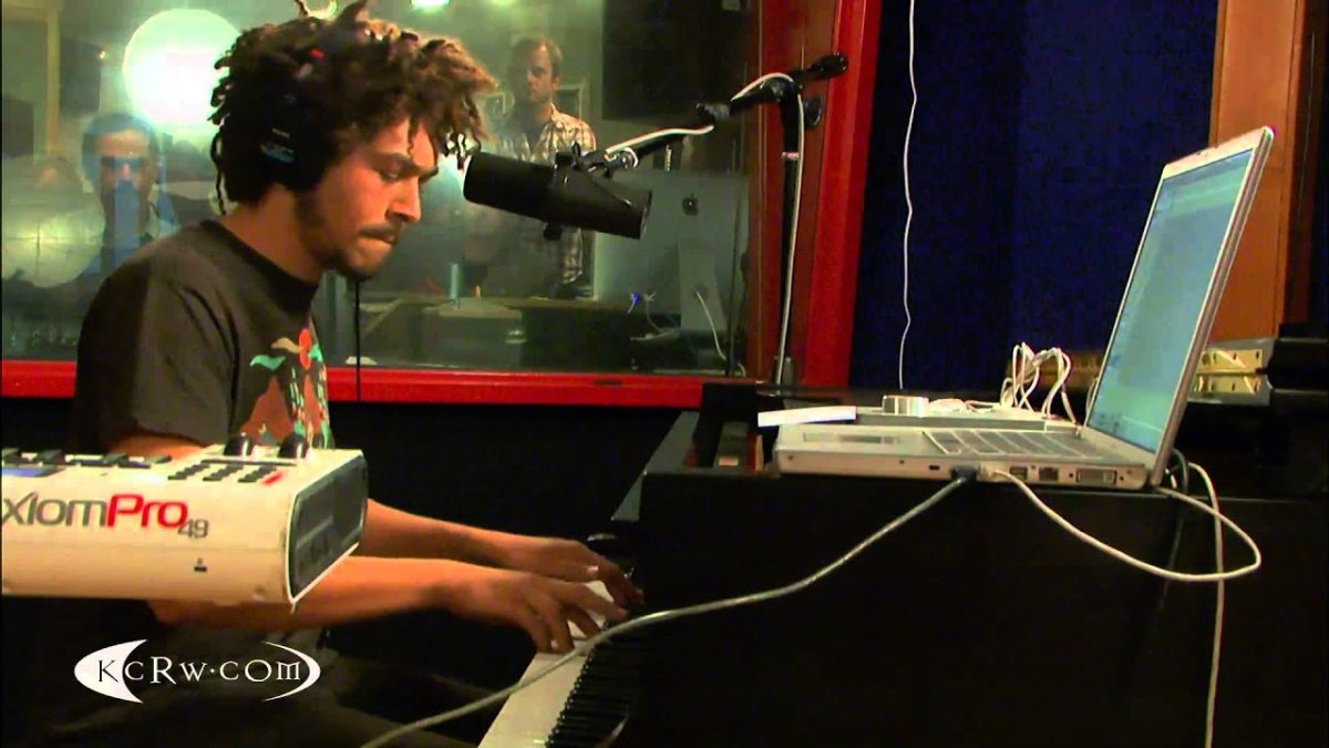 Poolside performing "Take Me Home" Live on KCRW