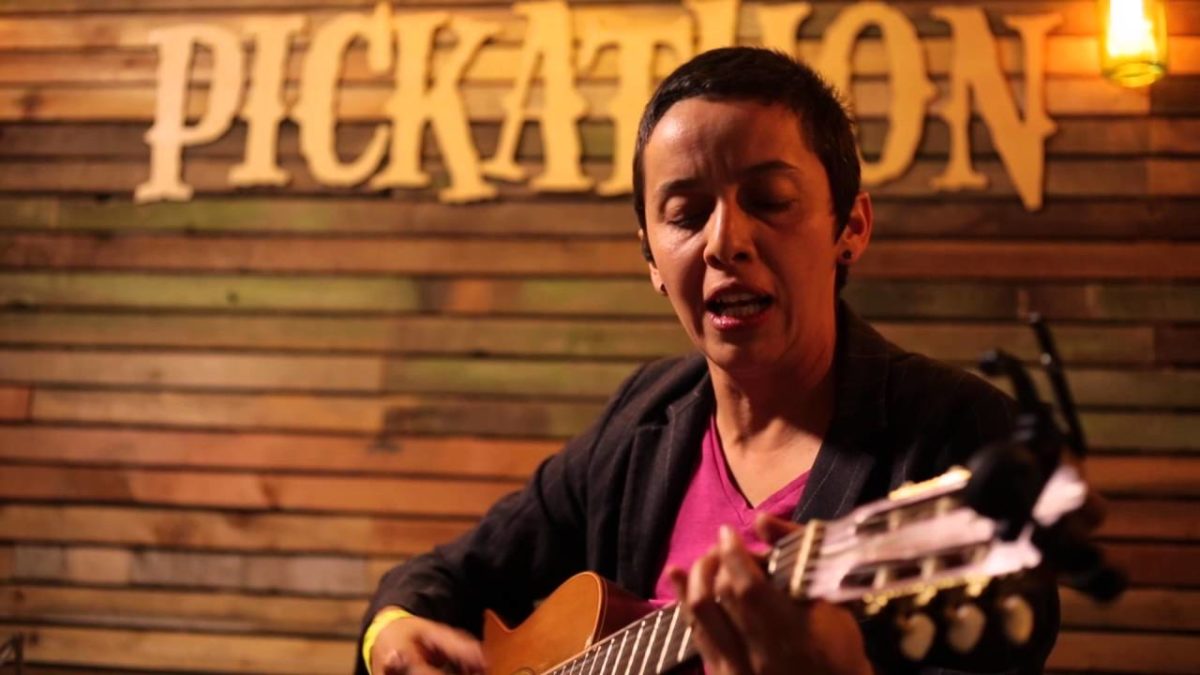 Pumphouse (S02E02) Edna Vazquez - Psicodelica @Pickathon 2015