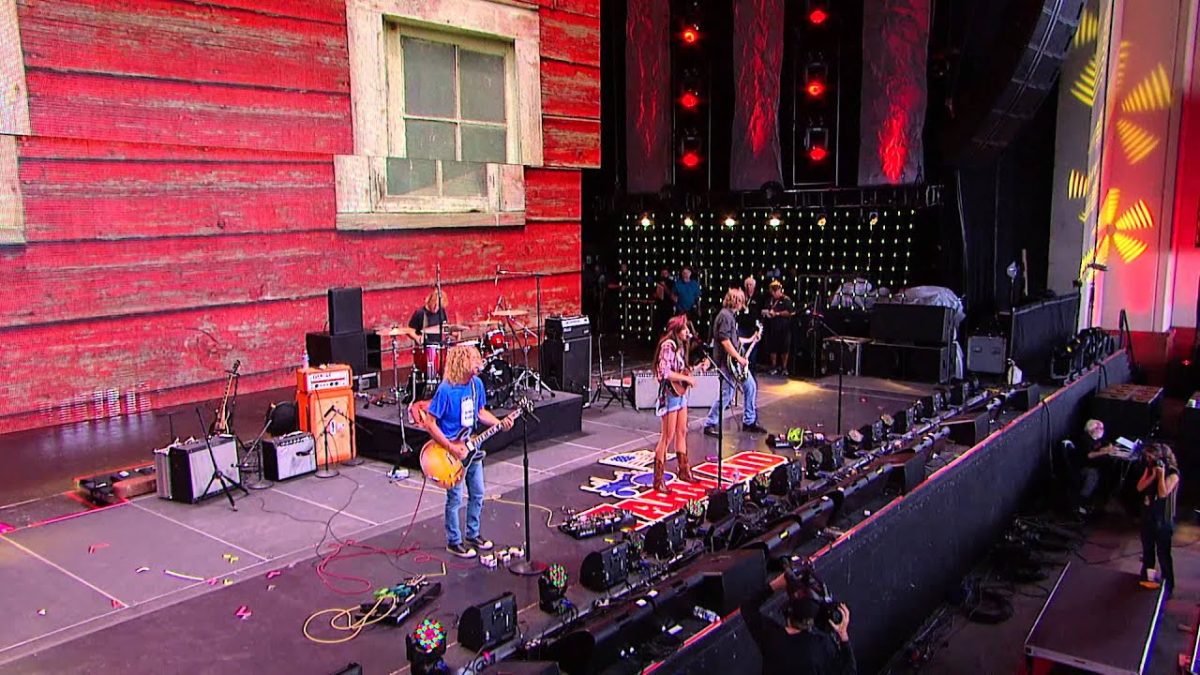 Raelyn Nelson Band - Live at Farm Aid 2014