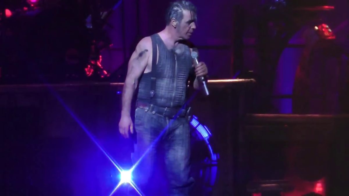 Rammstein - Amerika (Wells Fargo Center) Philadelphia,Pa 4.26.12