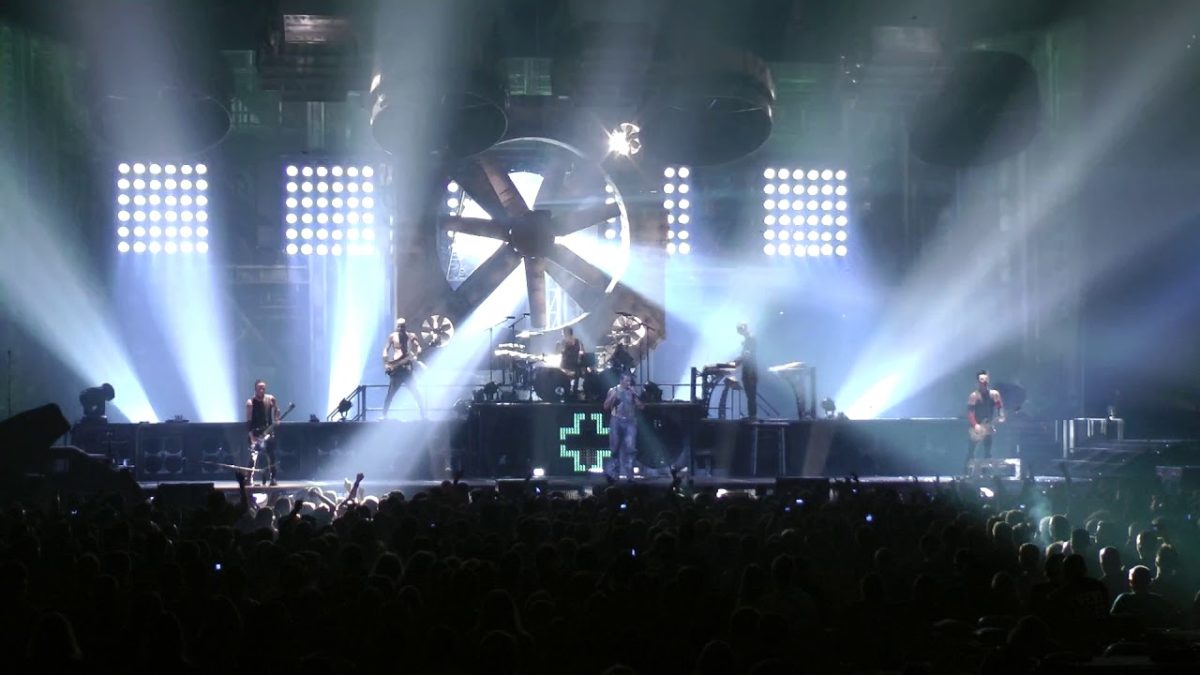 Rammstein - Ich Will (Wells Fargo Center) Philadelphia,Pa 4.26.12