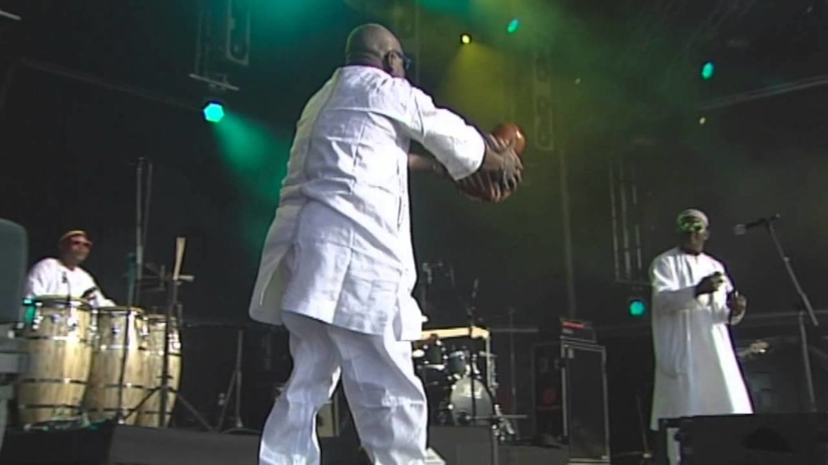 Orchestre Poly Rythmo de Cotonou "Ou C'est Lui Ou C'est Moi" @ Primavera Sound 2013