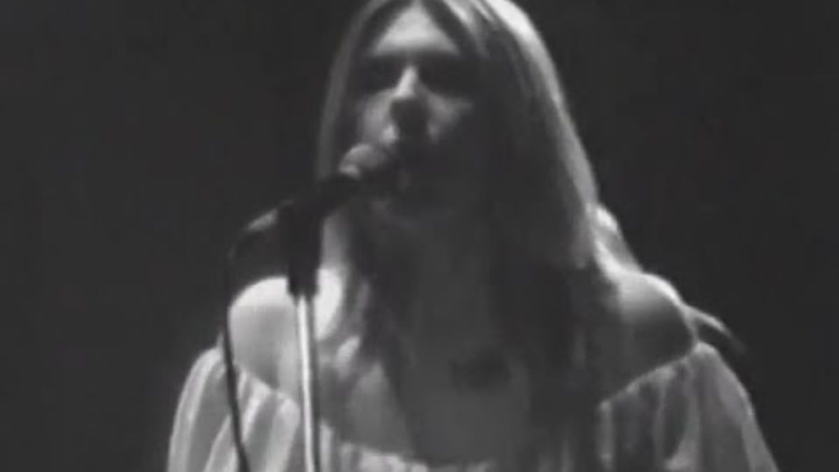 Renaissance - Full Concert - 05/21/76 - Capitol Theatre (OFFICIAL)