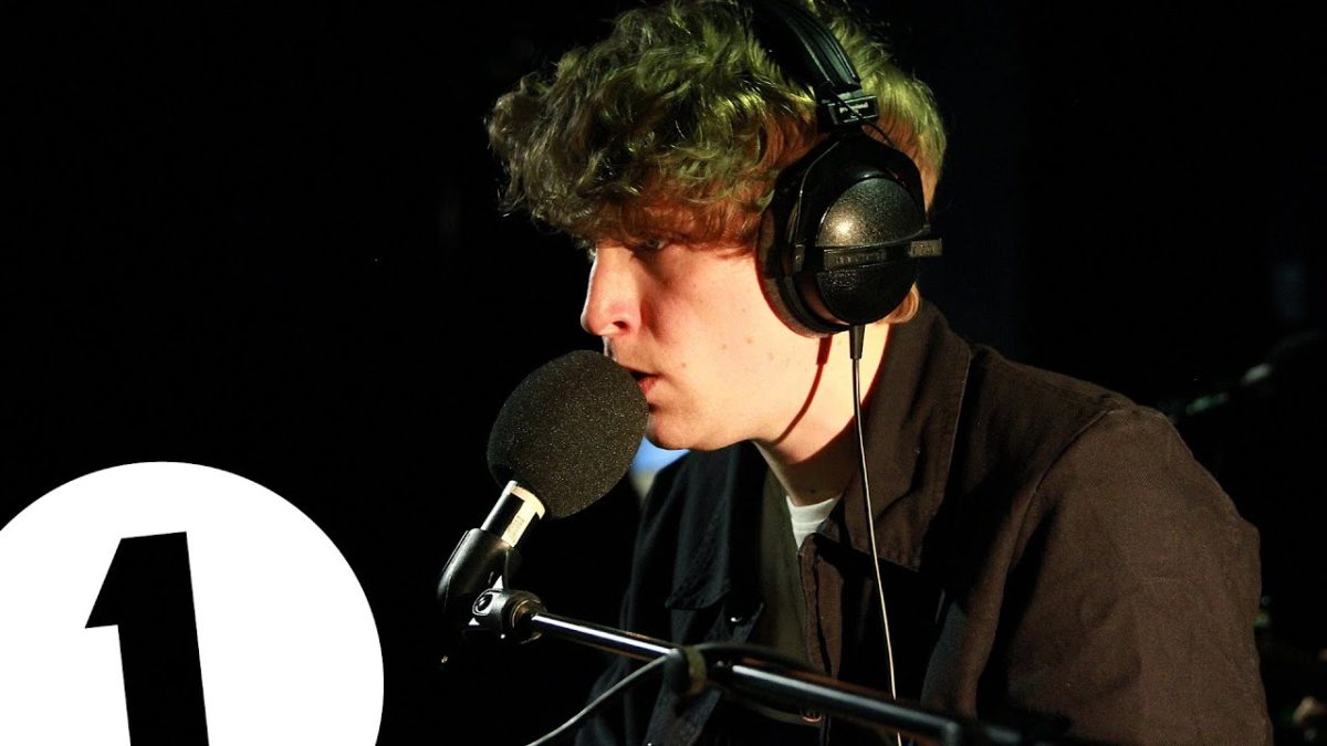 Rhodes - Turning Back Around - Radio 1's Piano Sessions