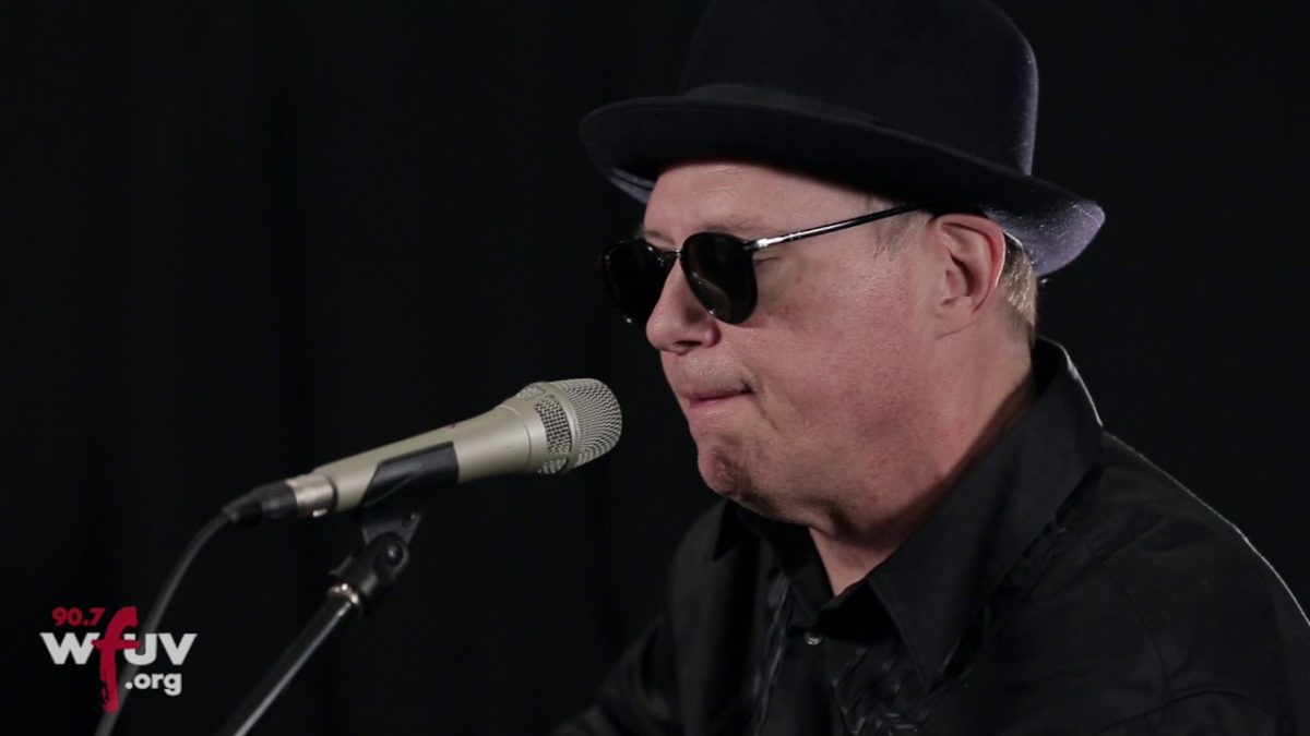 Richard Lloyd - "Smoke" (Live at WFUV)
