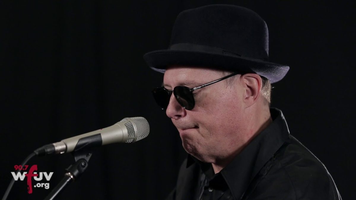 Richard Lloyd - "Wind in the Rain" (Live at WFUV)