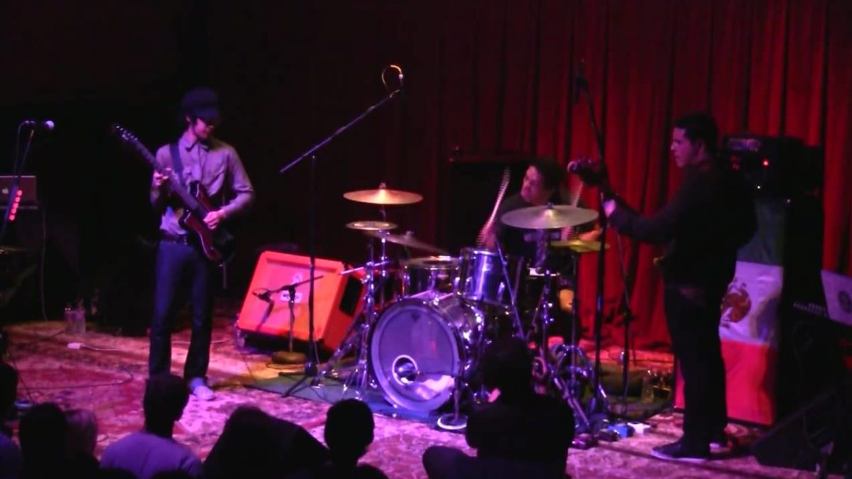 Omar Rodriguez-Lopez Group 4/2/11 track three - Newport, KY @ Southgate House (HD)