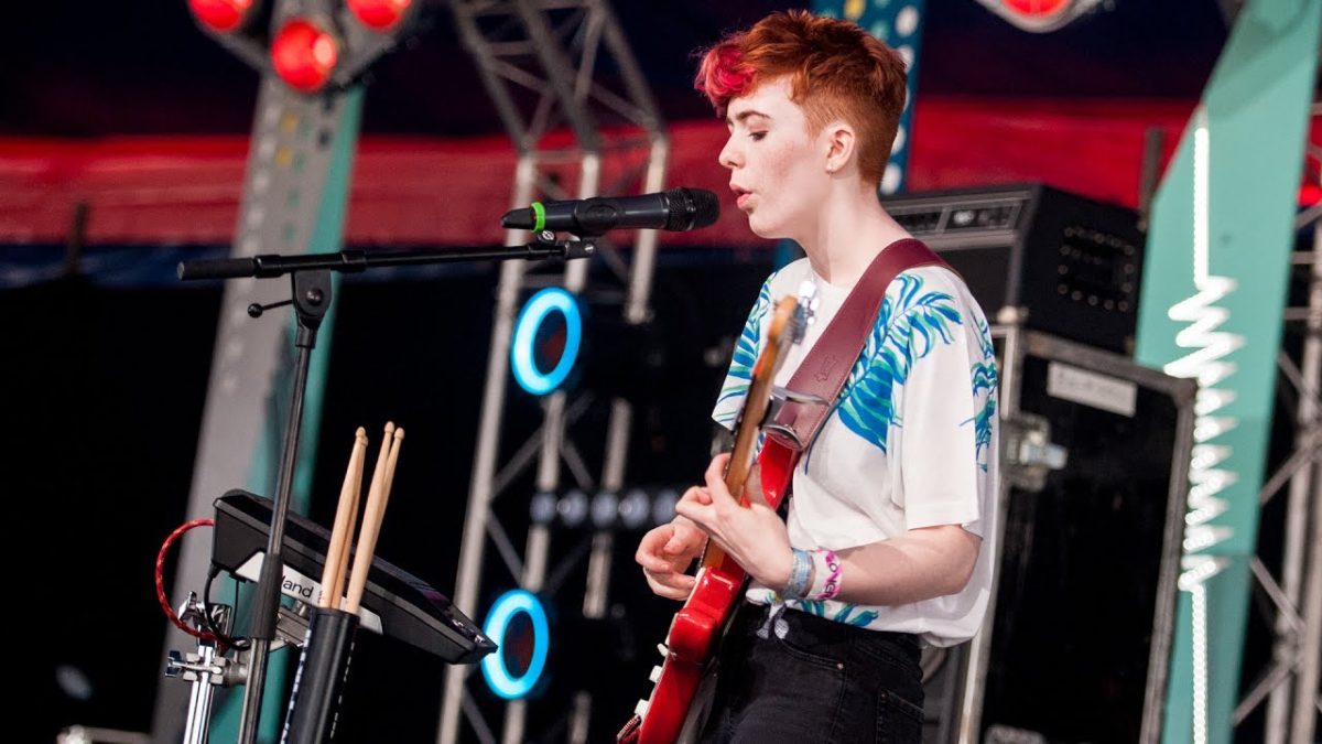 Roe - Playground Fights (Glastonbury 2017)