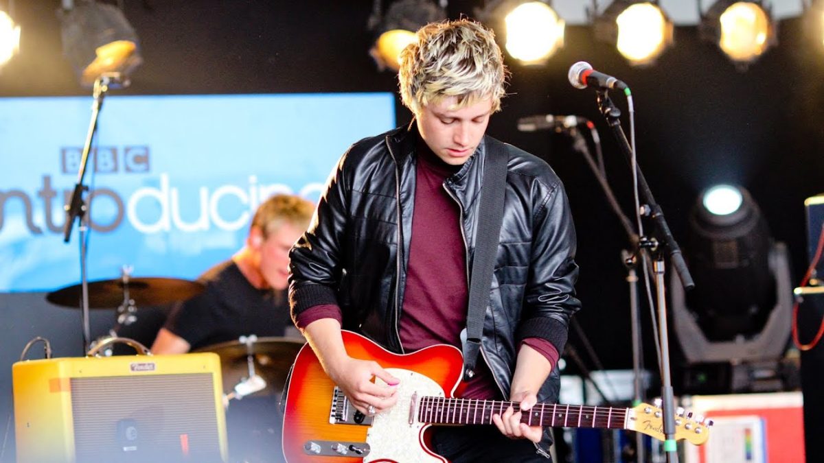 Ruen Brothers - Blood Runs Wild at Reading Festival 2013