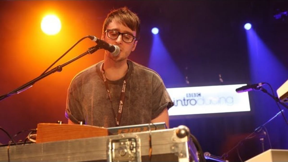Ryan Vail - Sunlight (Live in Derry~Londonderry)