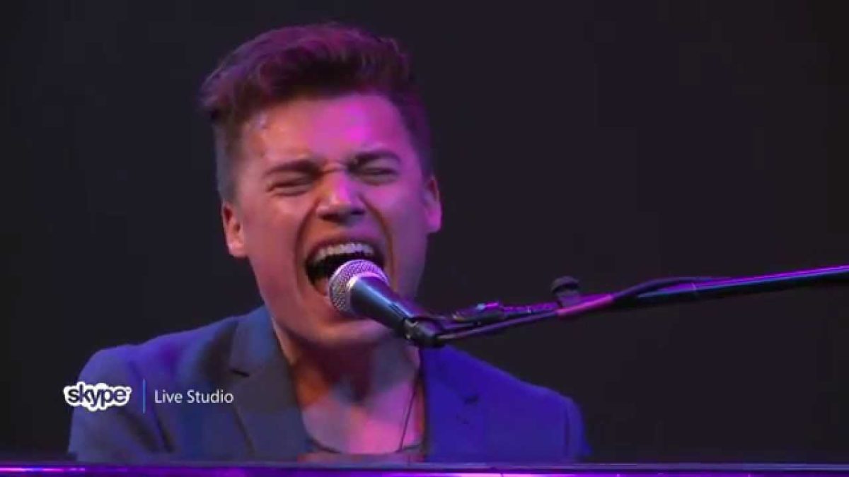 Shawn Hook - Chandelier (LIVE 95.5)