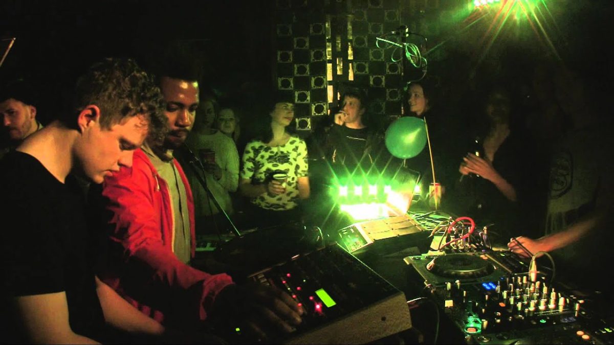 Short Stories (Sampha & Koreless) - 'Let It Go' - live in the Boiler Room