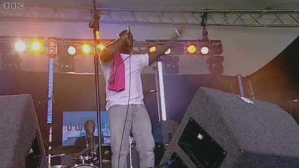 Smiler - Take Over (BBC Introducing stage at T in the Park 2010)