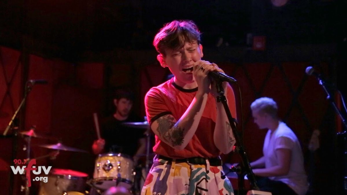 SOAK - "Crying Your Eyes Out" (Live at Rockwood Music Hall)