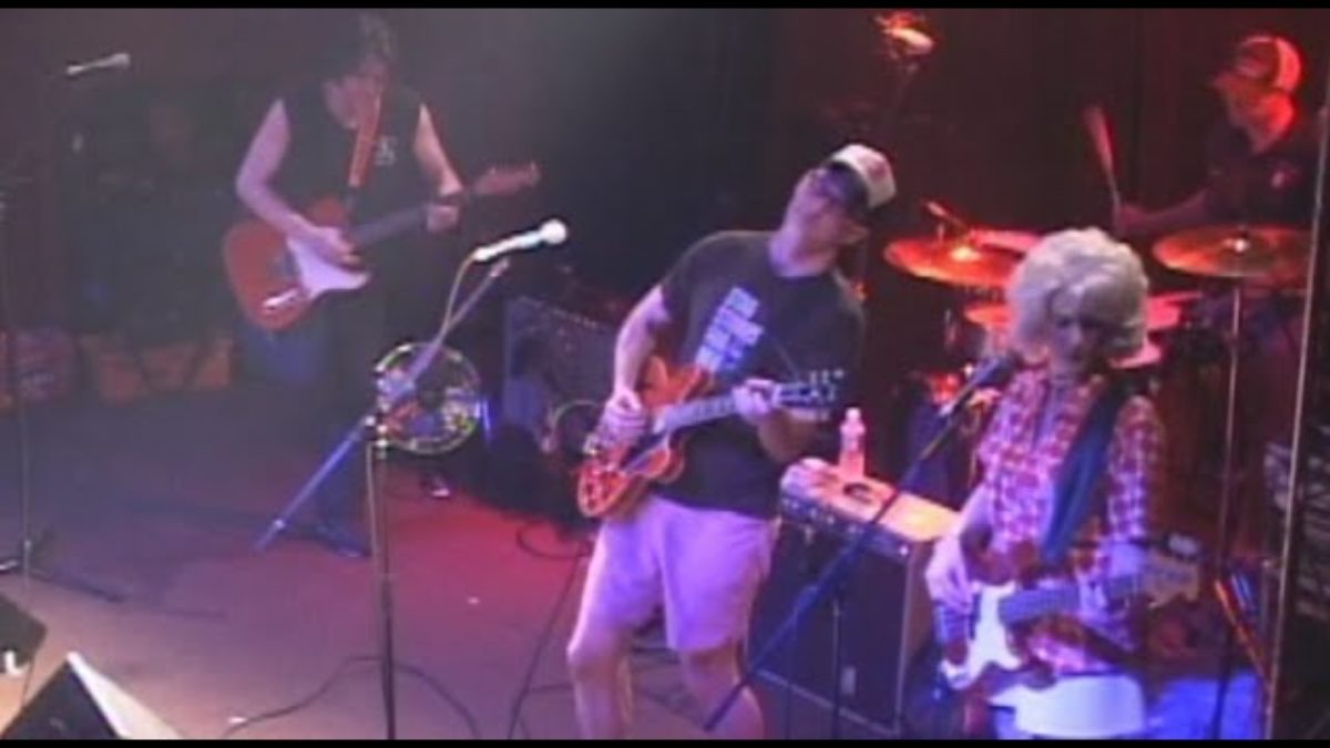 Southern Culture on the Skids: "Mojo Box" Live 5/20/04 Louisville, KY