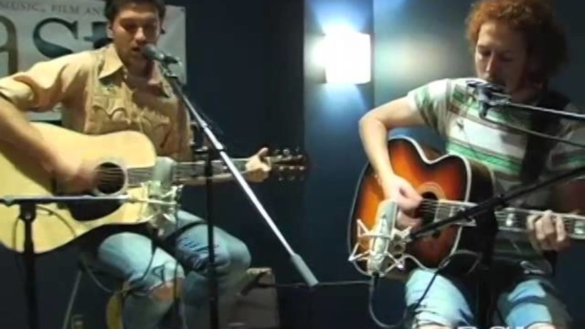 The Spring Standards - Full Concert - 09/03/08 - Paste Magazine Offices (OFFICIAL)