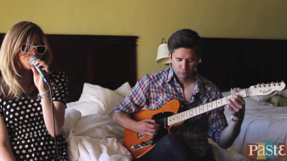 Still Corners - I'm On Fire - 10/14/2011 - Deluna Fest, Pensacola Beach, FL