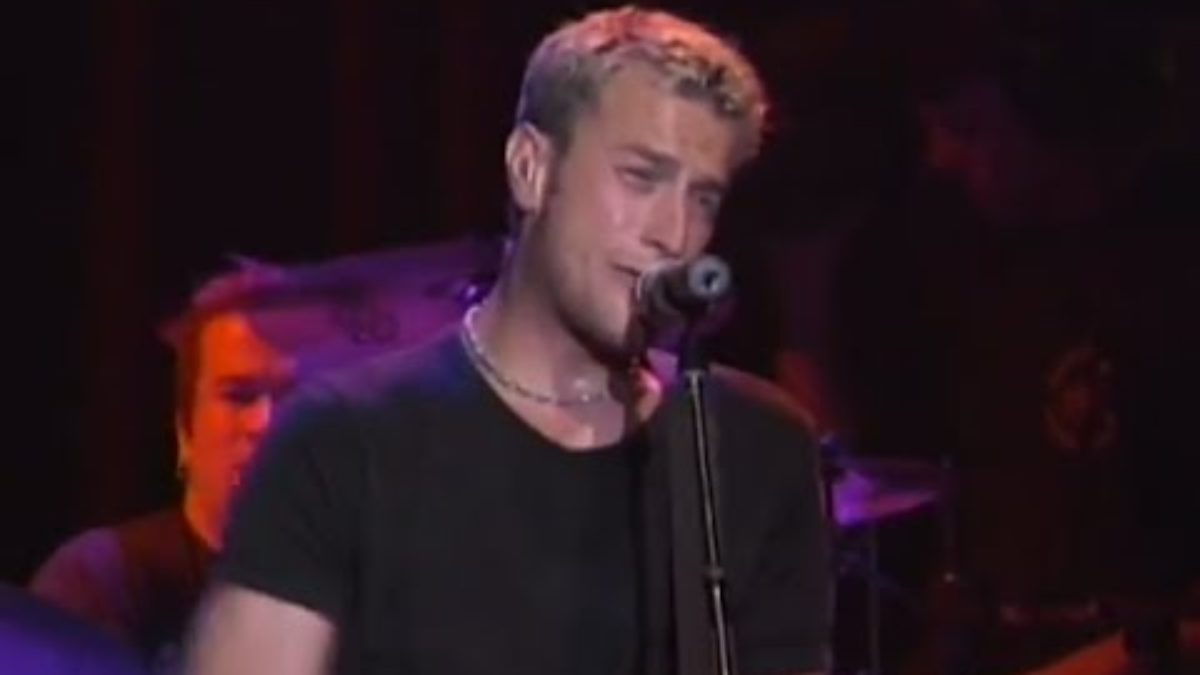 Stroke 9 - Little Black Backpack - 12/11/2000 - Fillmore Auditorium (Official)