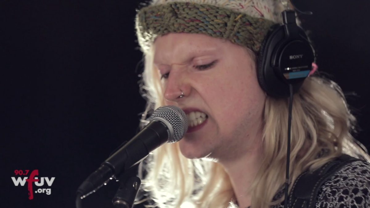 Sundara Karma - "She Said" (Live at WFUV)