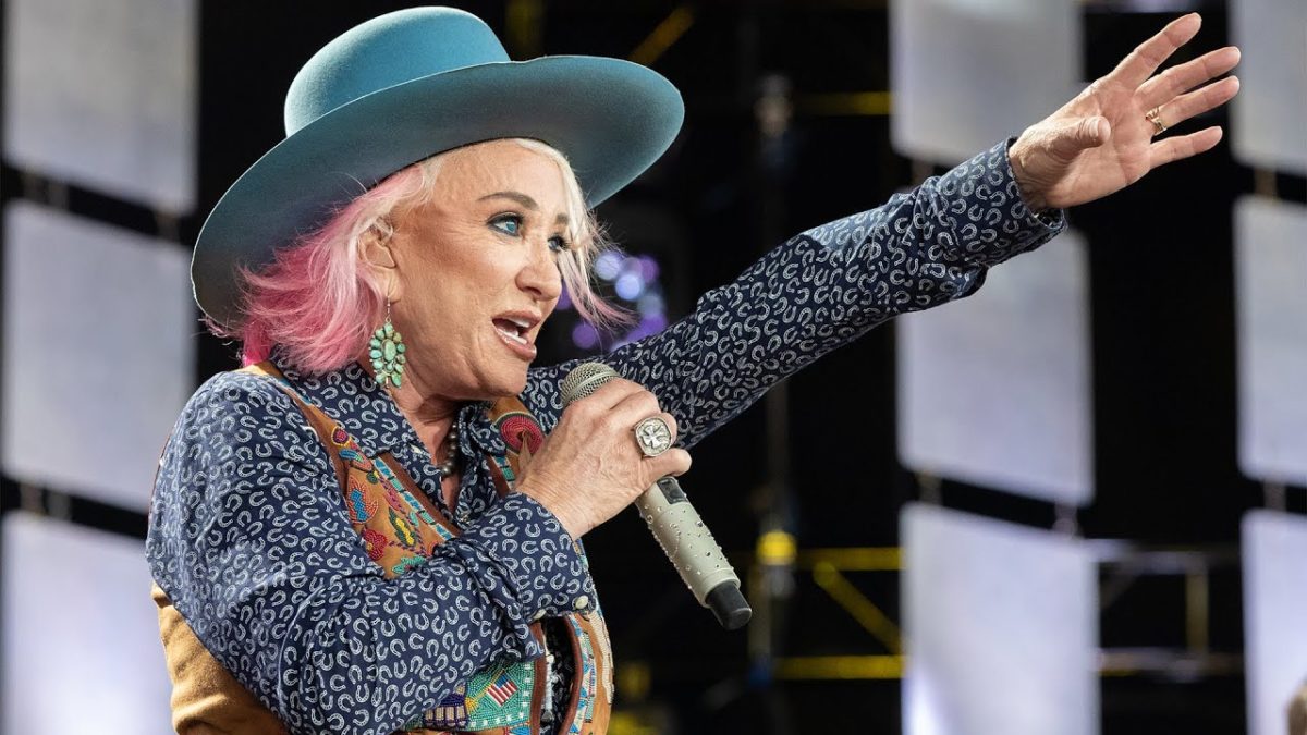 Tanya Tucker - Bidding America Goodbye (Live at Farm Aid 2019)