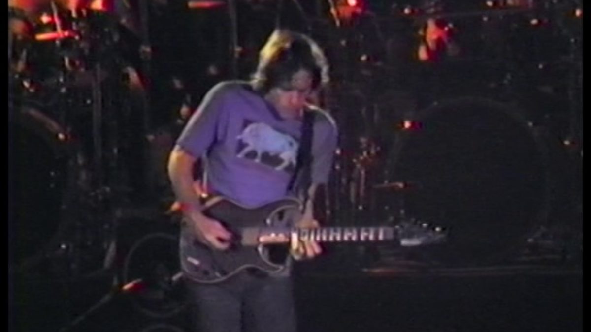 Grateful Dead Hampton Coliseum, Hampton, VA on 3/20/86 Almost Complete Show