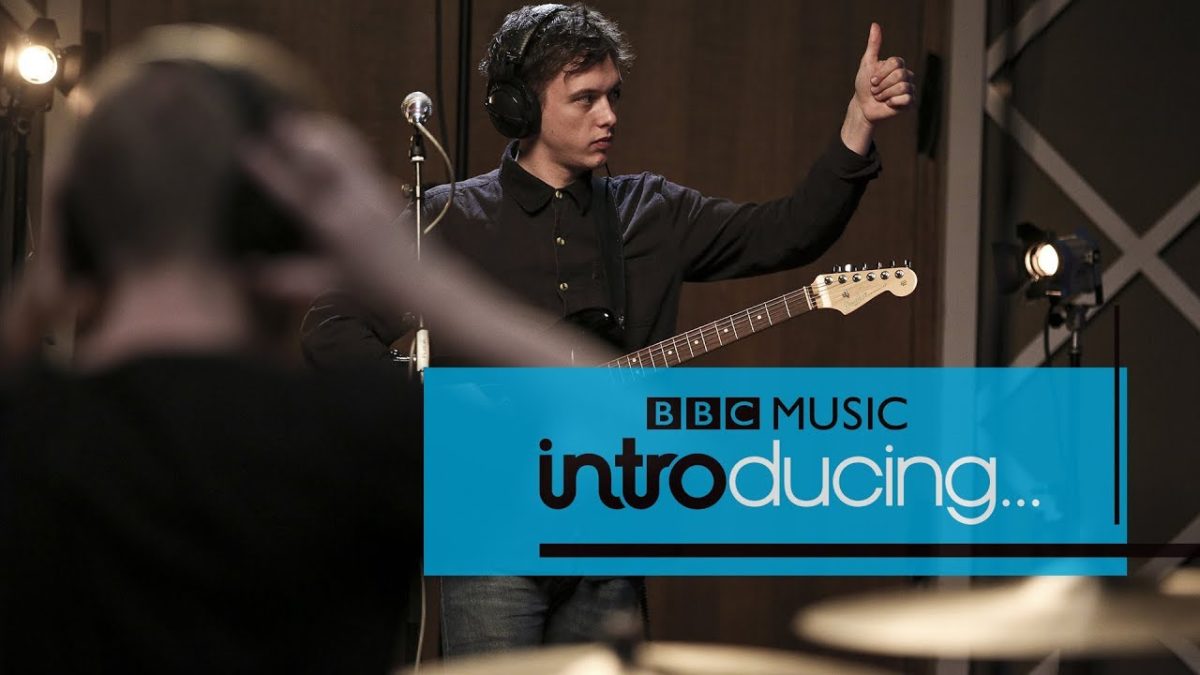 Ten Tonnes - Lucy (BBC Music Introducing session)